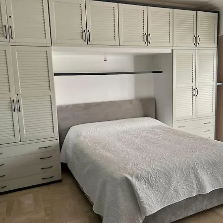 Cozy Flat On The Cote D'azur Lägenhet Villeneuve-Loubet